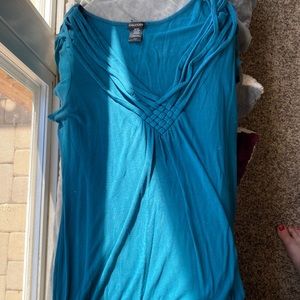 Short sleeve women's dressy shirt